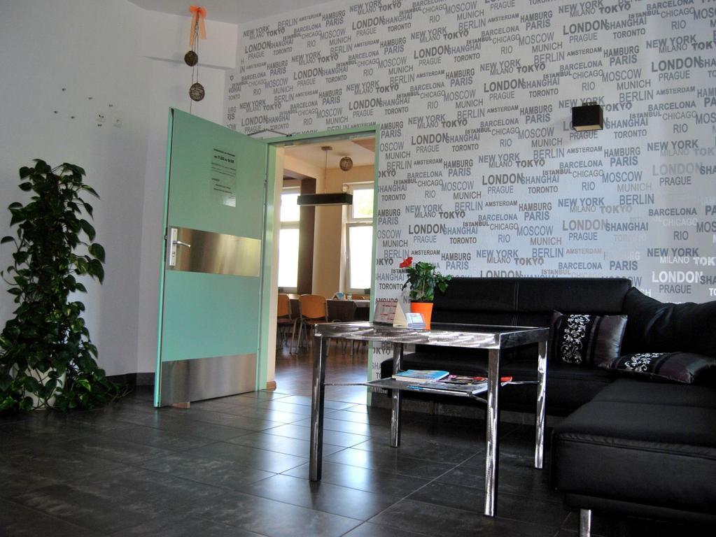 بيدغوستيا Hostel24 Bed&Breakfast المظهر الخارجي الصورة